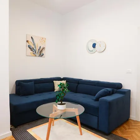 Lucjanos Apartmán Tirana